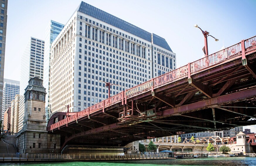 Picture 5 for Activity Chicago River Architecture and History by Private Boat Tour