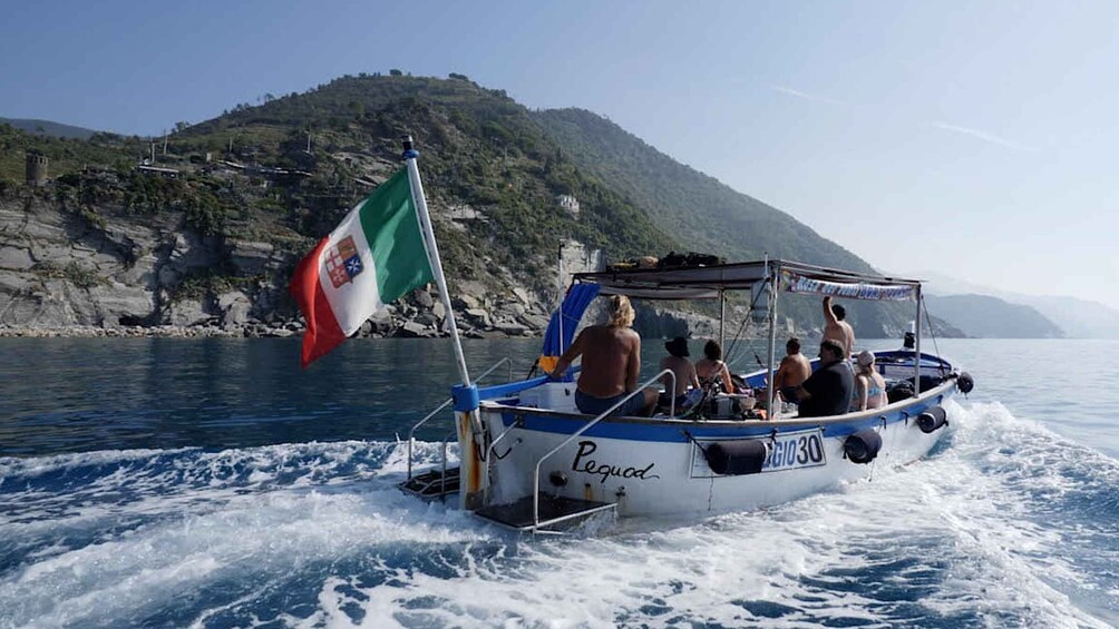 Picture 1 for Activity Cinque Terre: Morning Boat Tour with breakfast and brunch