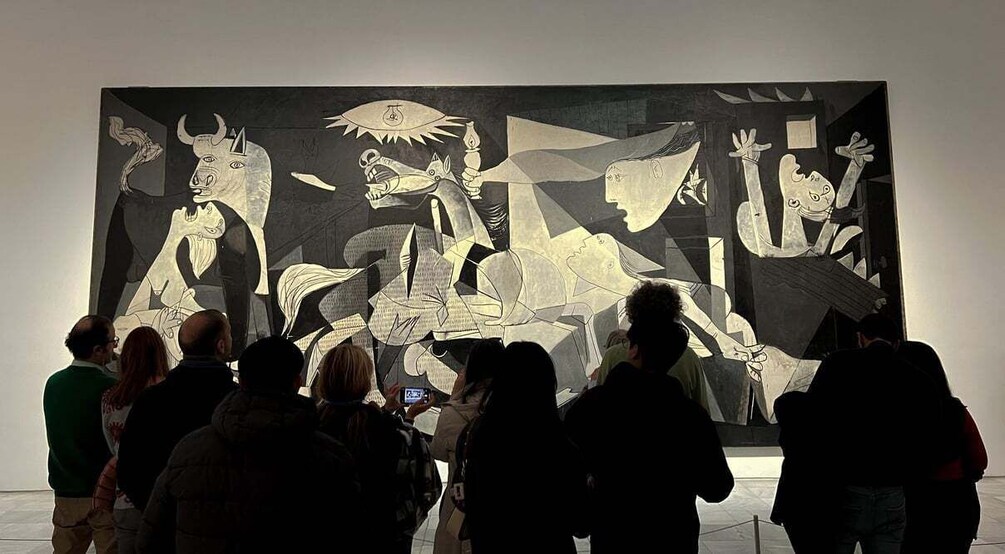 Madrid: Reina Sofia and Prado Museum Tickets and Guided Tour