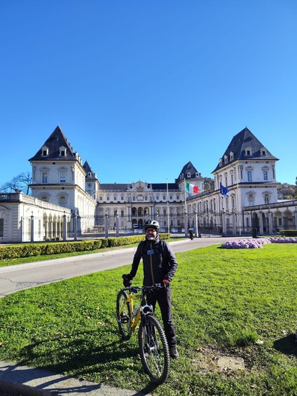 Picture 4 for Activity Turin: Historical & Cultural tour by Bicycle!