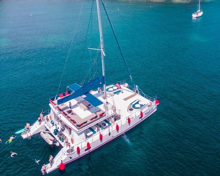 Denia: Cova Tallada Catamaran Tour and Swimming Stop
