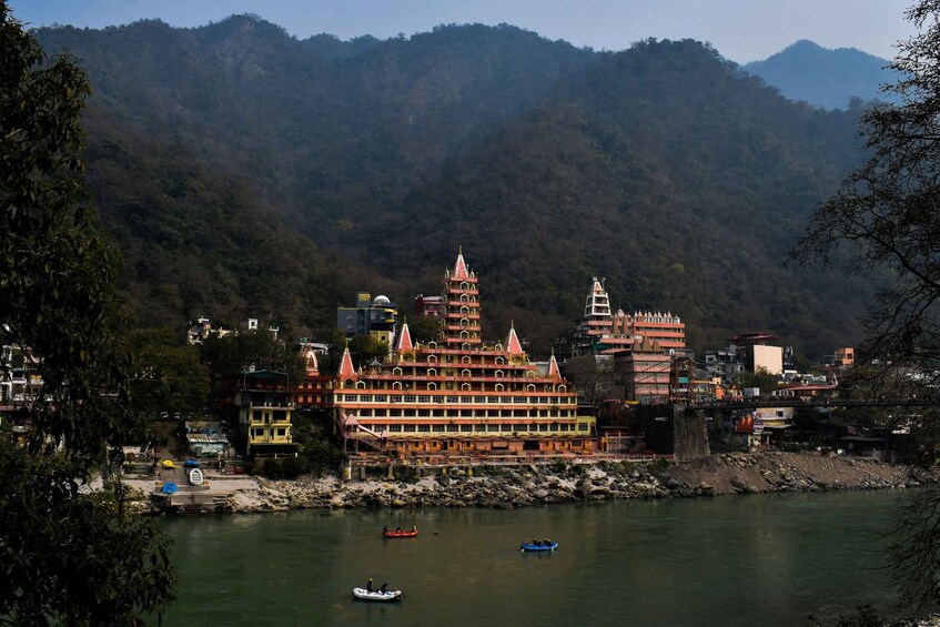 Picture 2 for Activity Temple Tour of Rishikesh : Learn About the Sprituality