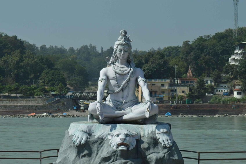 Picture 7 for Activity Temple Tour of Rishikesh : Learn About the Sprituality