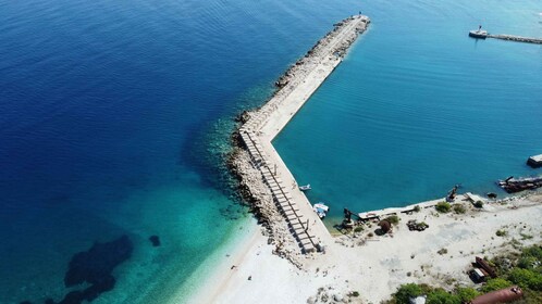 Clare Perjalanan Perahu Cepat Pulau Sazan & Karaburun & Snorkeling