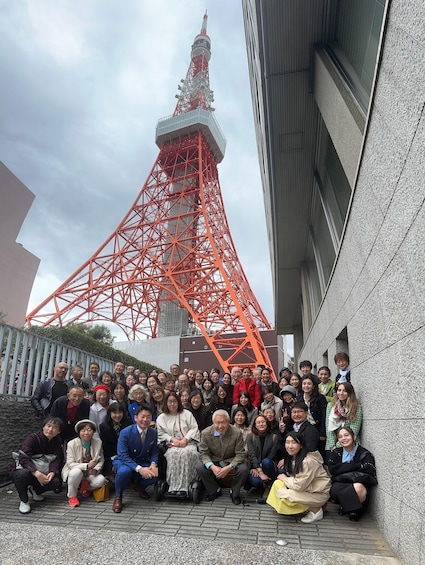 Picture 1 for Activity Tokyo: City tour with translator/guide in spanish