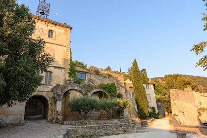 Luberon: Electric Bike Tour - Oppède Ride