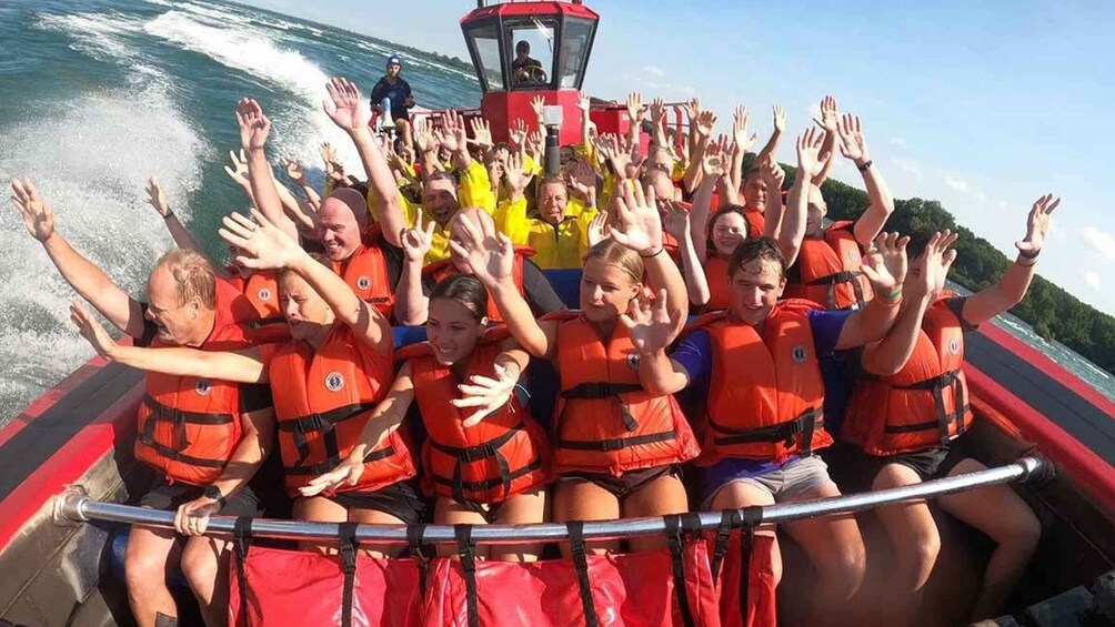 Picture 7 for Activity Montreal: Jet Boating on the Lachine Rapids