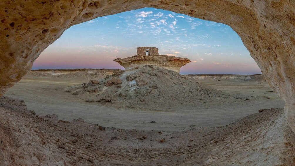 Picture 5 for Activity West Qatar tour to Richard Sierra sculpture,Umbrella Rock