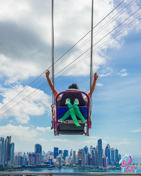 Picture 9 for Activity Panama City: POIN Swing Experience