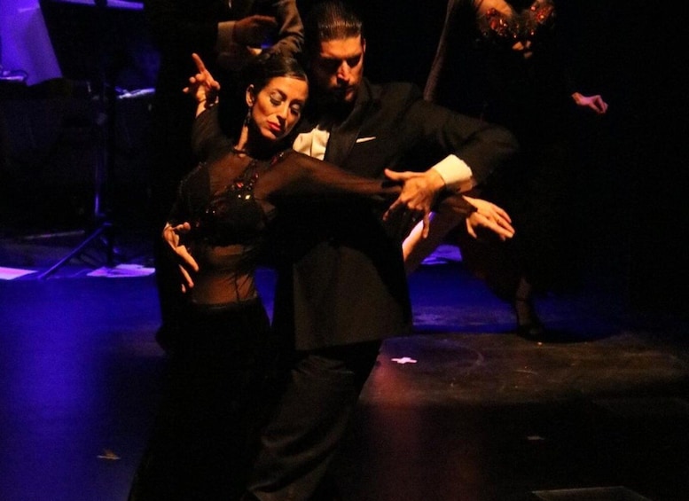 Picture 5 for Activity Piazzolla Tango VIP: Only Show + Beverages + Transfer Free