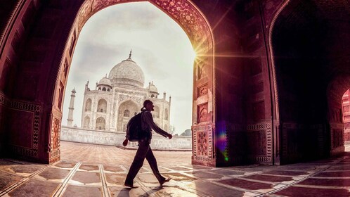 Desde Bombay: Visita de Agra con amanecer en el Taj Mahal