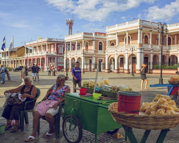 Picture 1 for Activity Experience Granadas Best Sights Carriage ride + Local Guide