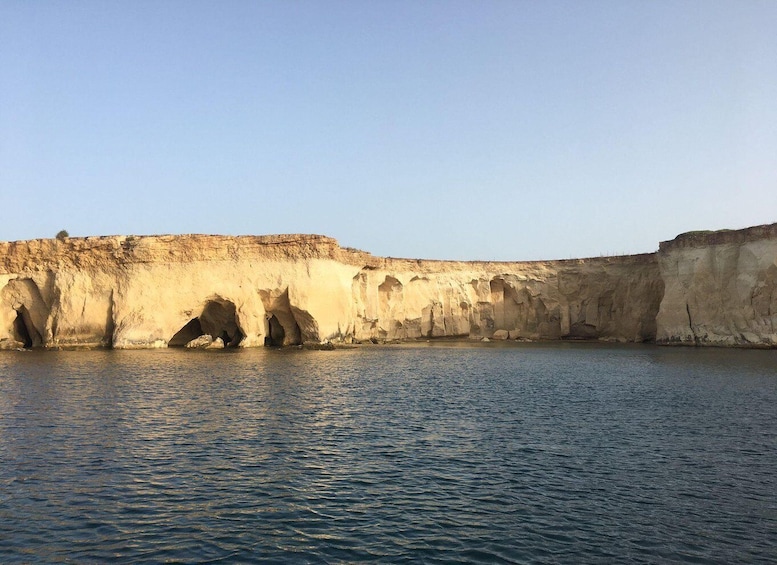 Picture 1 for Activity Boat tour of the island of Ortigia and the sea caves