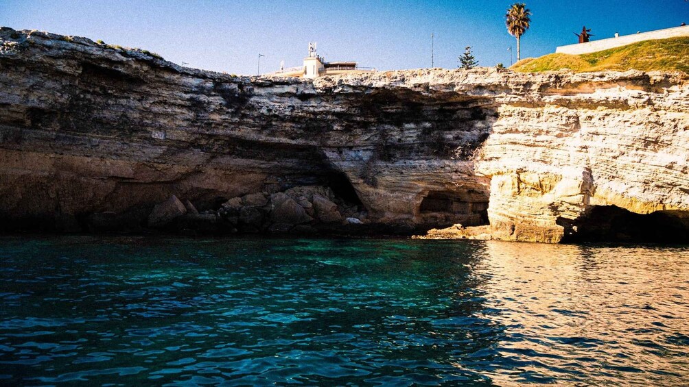 Picture 4 for Activity Boat tour of the island of Ortigia and the sea caves