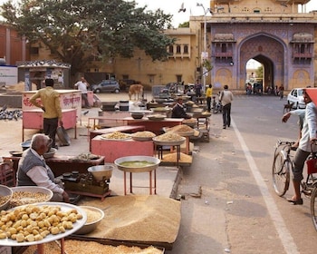 Jaipur: Tour a piedi con shopping