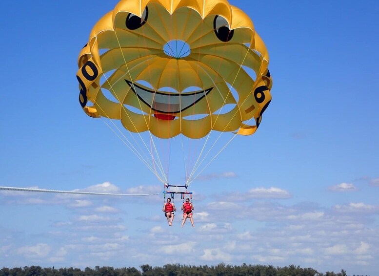 Picture 2 for Activity Anna Maria Island and Bradenton Beach: Parasailing Tour