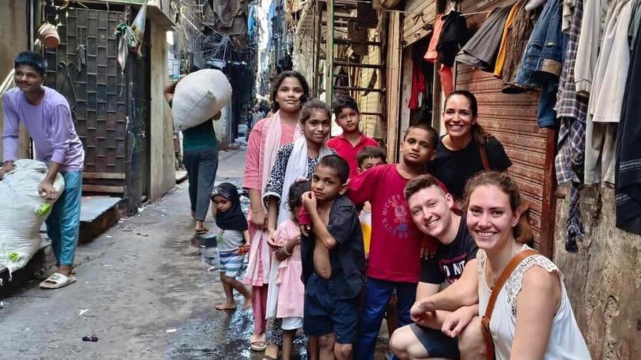 Mumbai: Best Dharavi Tour -See the real Slum with a Local