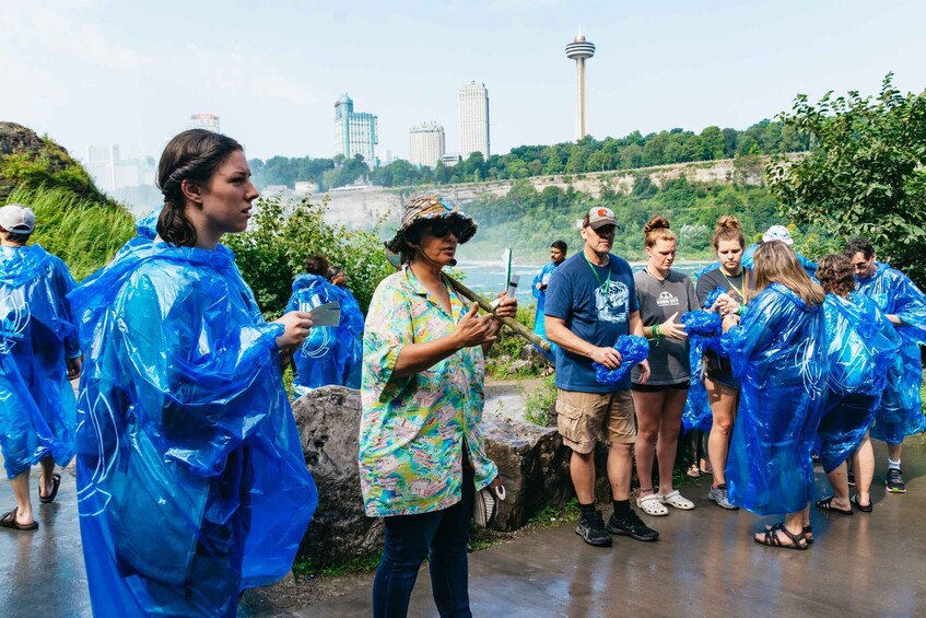 Picture 6 for Activity Niagara Falls: Tour with Boat, Cave, and Trolley and Guide