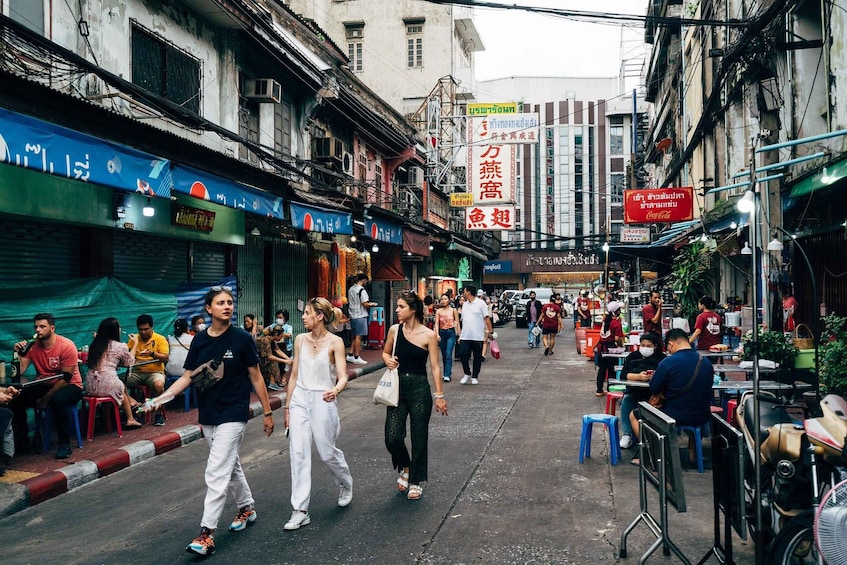 Picture 1 for Activity Bangkok: Chinatown by Night Walking Tour