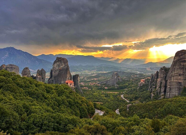 Picture 14 for Activity Kalabaka or Kastraki: Meteora Sunset Tour