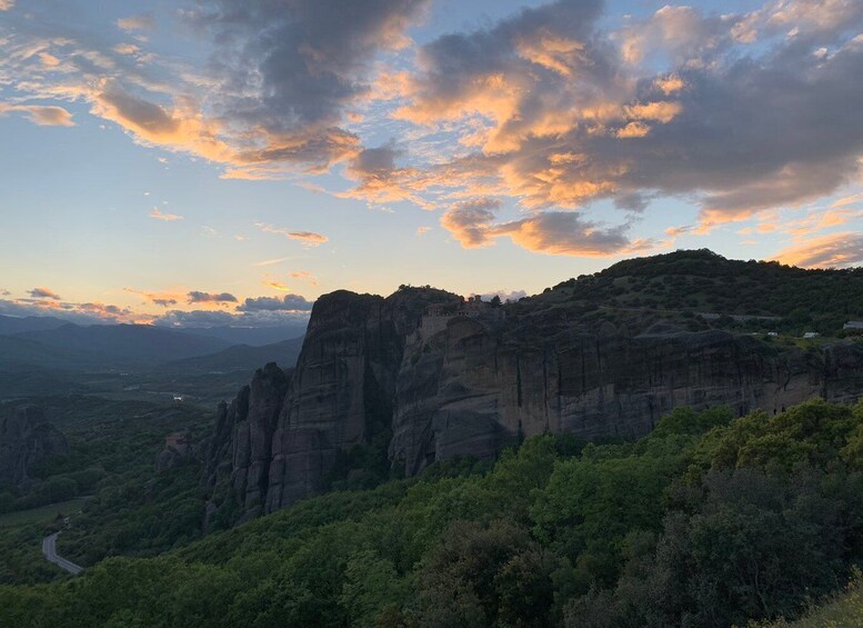 Picture 2 for Activity Kalabaka or Kastraki: Meteora Sunset Tour