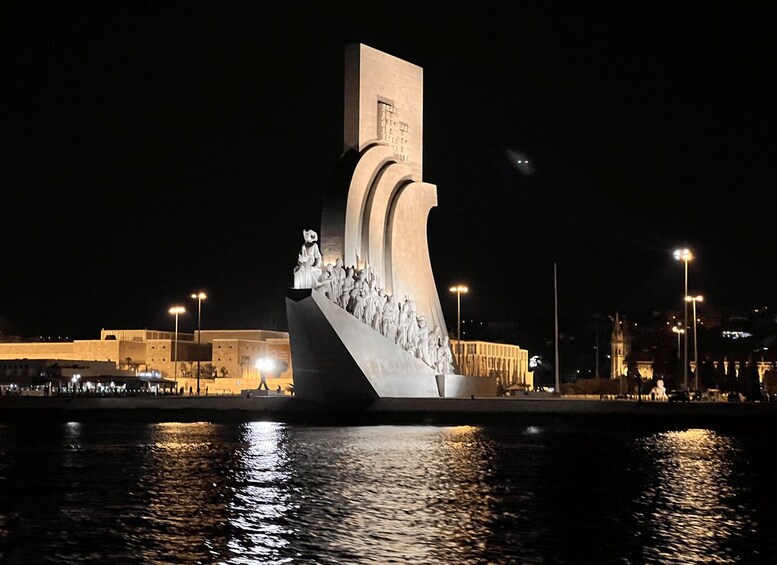 Picture 15 for Activity Lisbon: Private sailboat tours on Tagus River