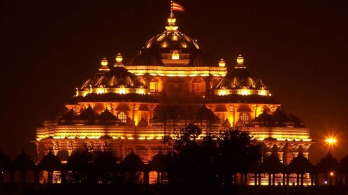 New Delhi: Akshardham Exhibition, Light and Water Show Tour