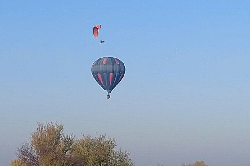 30-minute Hot Air Balloon Sightseeing Morning Tour in Sofia 