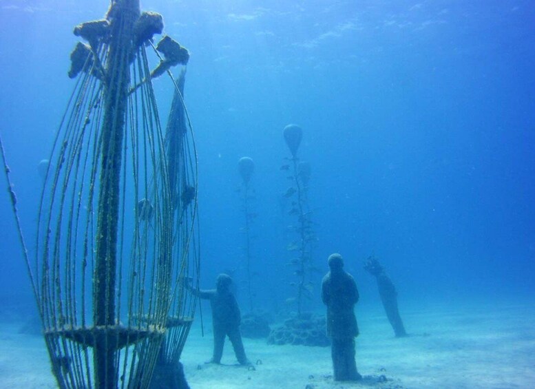 Picture 2 for Activity Scuba Diving - Musan Underwater Sculpture Park