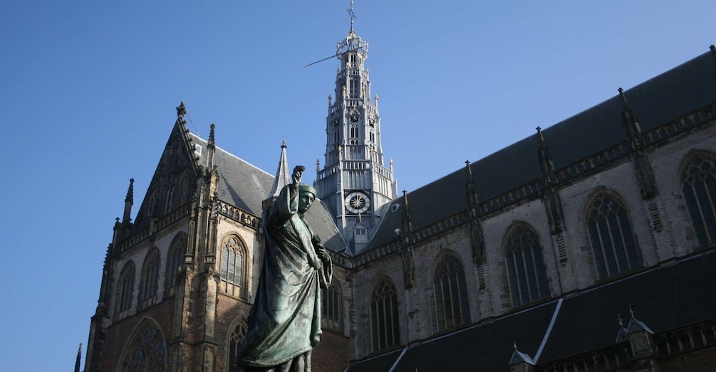 Haarlem: 'The rise of Haarlem' Guided Walking Tour