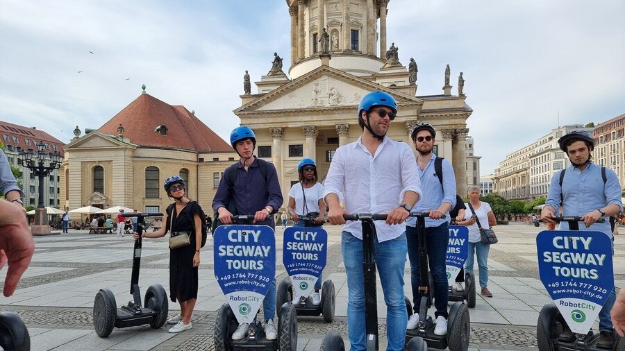 2 Hours Munich: VIP Private Segway Tour