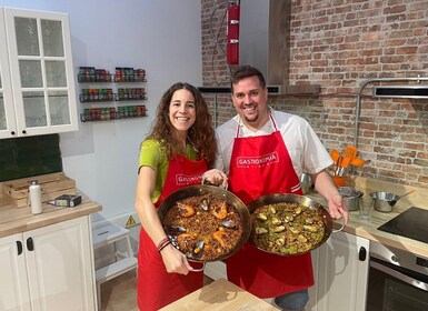 Paella Cooking Class with Sangria in Bilbao