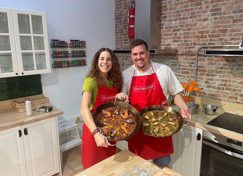 Paella Cooking Class with Sangria in Bilbao