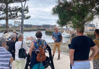 Deauville : Promenade privée excursion avec un local en français