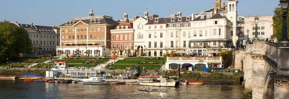 Picture 2 for Activity London: Hampton Court to Westminster River Thames Cruise