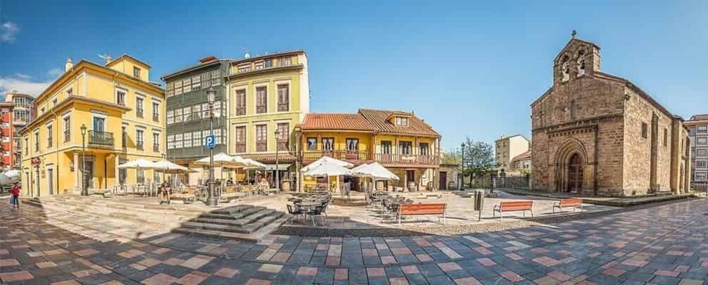 Picture 4 for Activity Aviles: Walking tour of the Historic Center