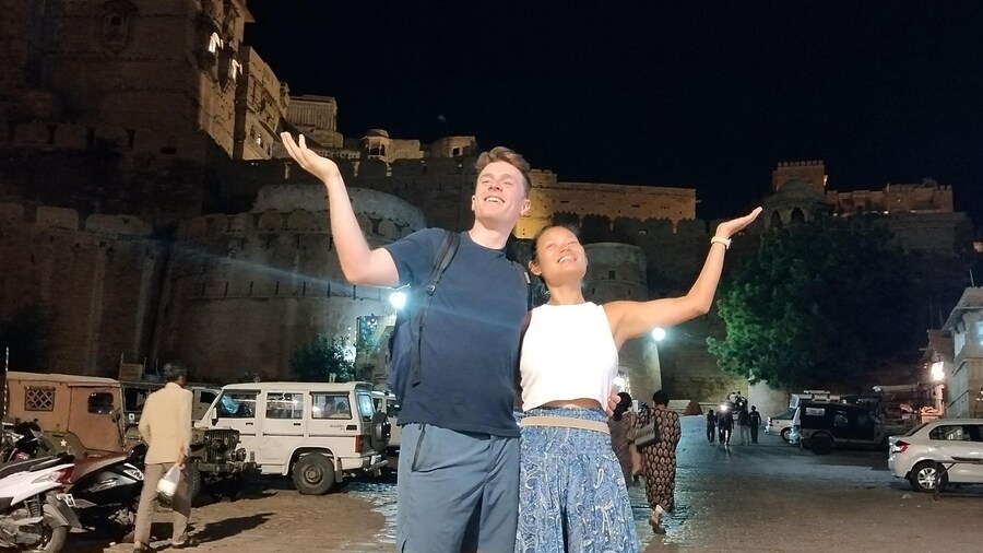 Explore Jaisalmer at Night