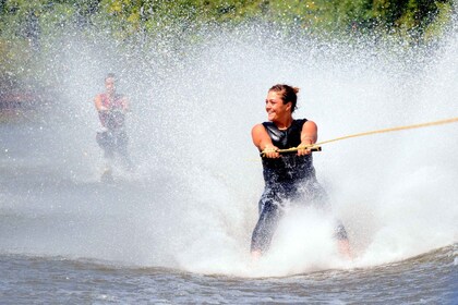 Ski nautique à Negombo