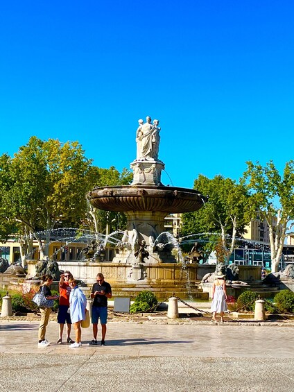 Picture 1 for Activity From Avignon: Day trip to Aix en Provence market & Luberon