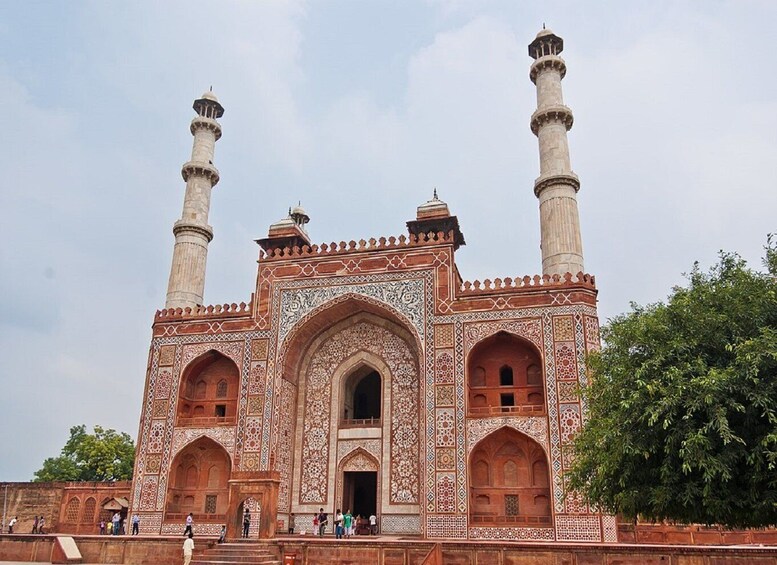 Picture 4 for Activity From Delhi : Overnight Agra City Tour With Fatehpur Sikari