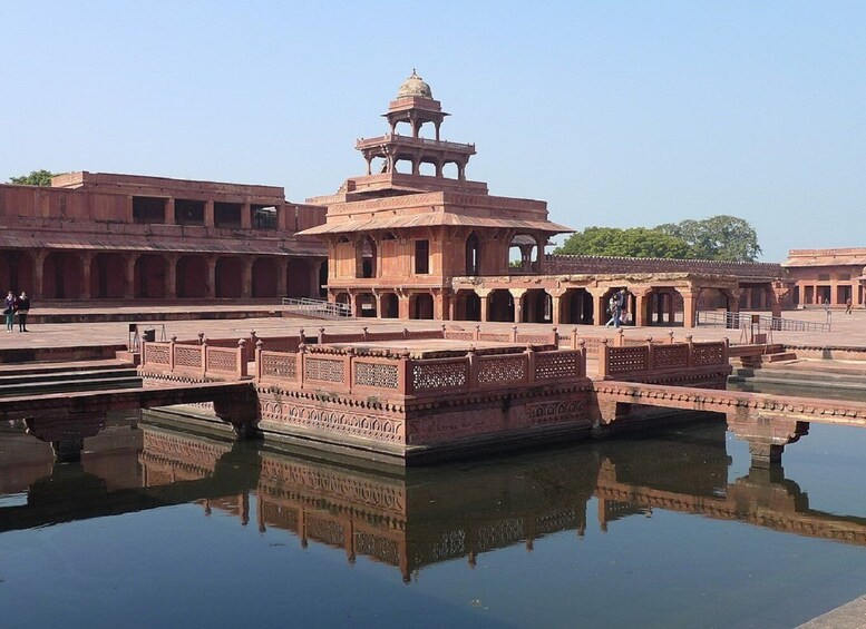 Picture 2 for Activity From Delhi : Overnight Agra City Tour With Fatehpur Sikari