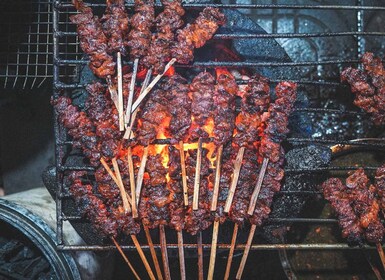 Tur Makanan Senja Siem Reap Lama dengan Tuk-Tuk