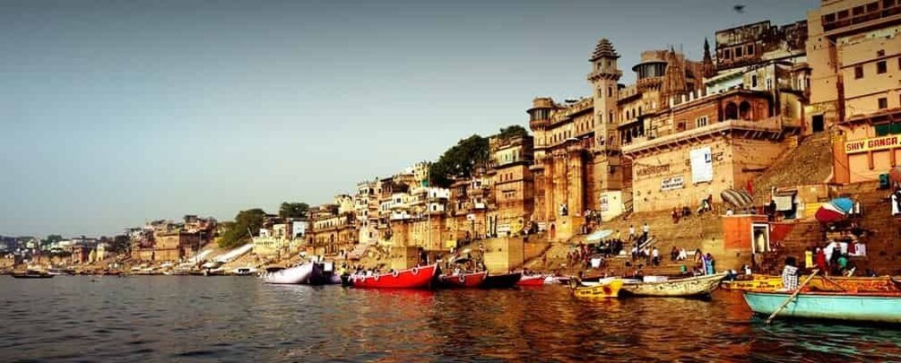 Picture 5 for Activity Varanasi: Night Boat Ride, Aarti Ceremony and Dinner