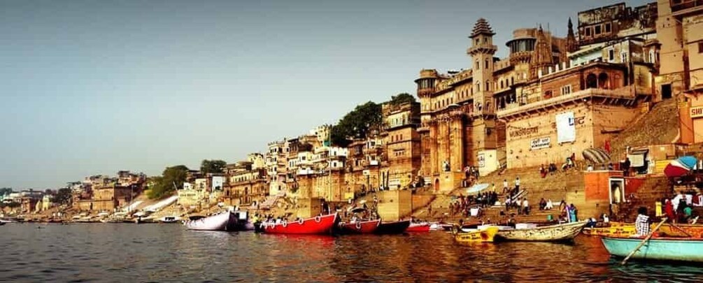 Picture 5 for Activity Varanasi: Night Boat Ride, Aarti Ceremony and Dinner