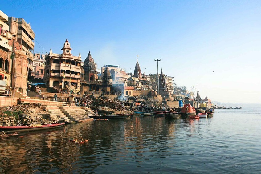 Picture 2 for Activity Varanasi: Night Boat Ride, Aarti Ceremony and Dinner