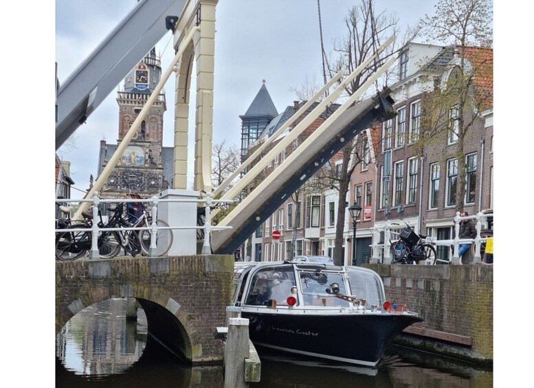 Picture 2 for Activity Alkmaar Cruise from the Cheese Market