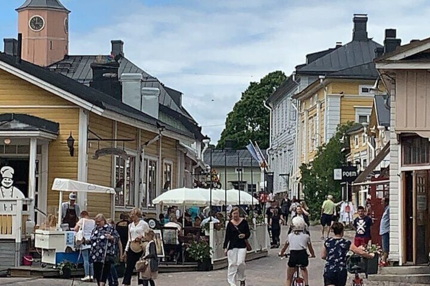 Private Full-Day Tour of Helsinki and Porvoo with Pickup