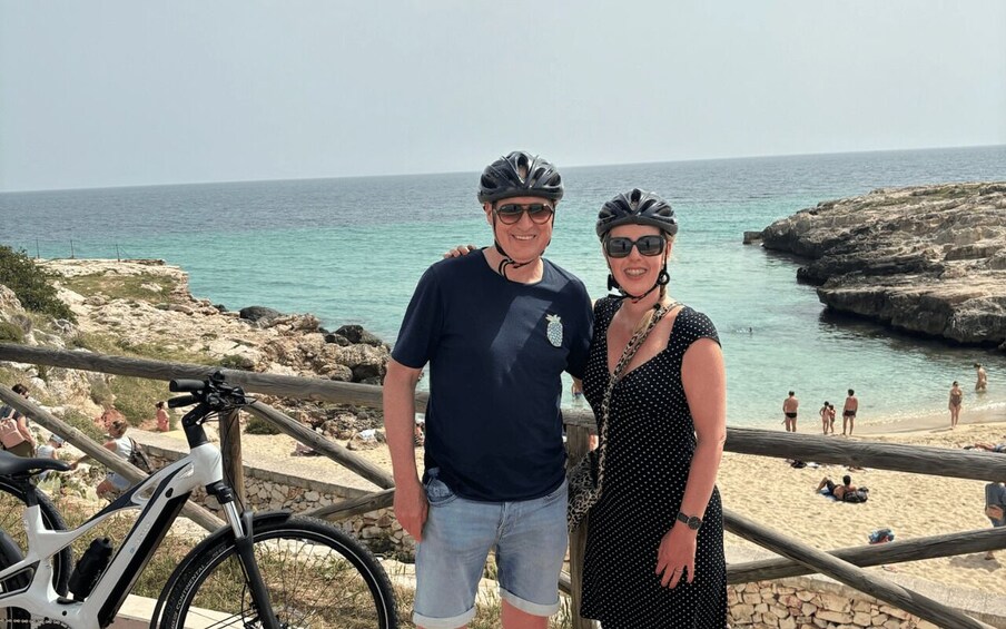 Monopoli: E-Bike Tour with Sandwich and Wine