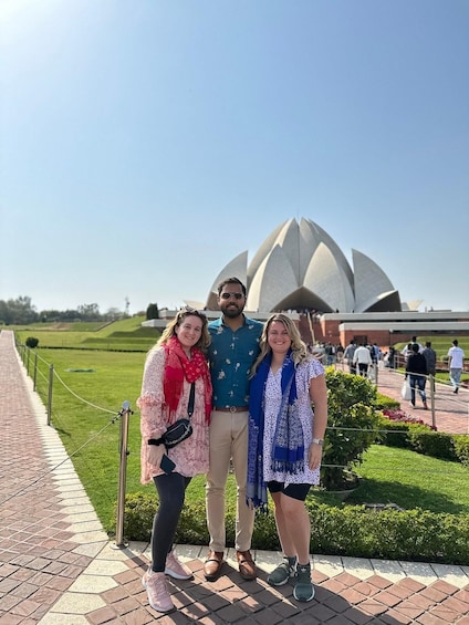 Delhi: Old and New Delhi Guided Full- or Half-Day Tour