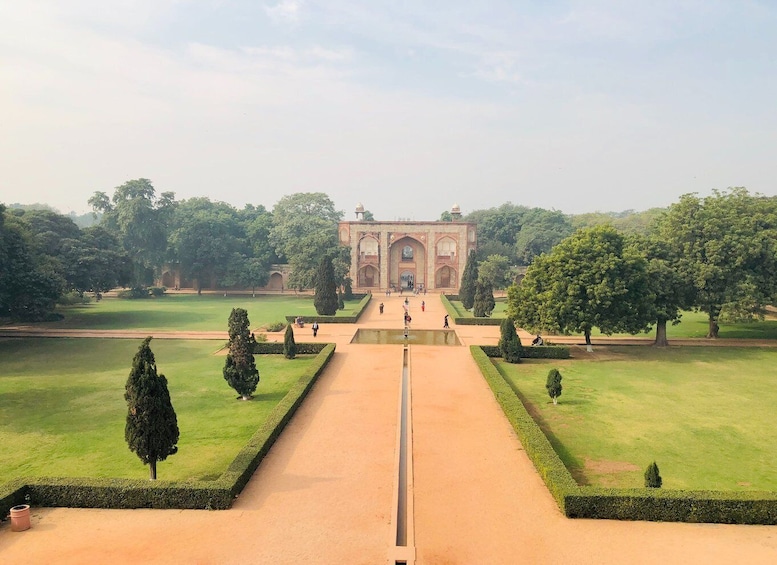 Picture 5 for Activity Delhi: Old and New Delhi Guided Full- or Half-Day Tour